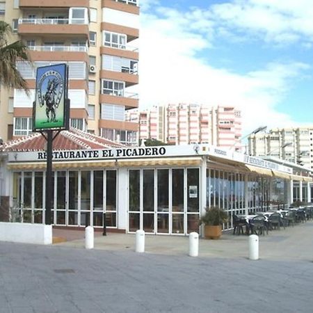 Beachfront 82 Торрокс Екстер'єр фото