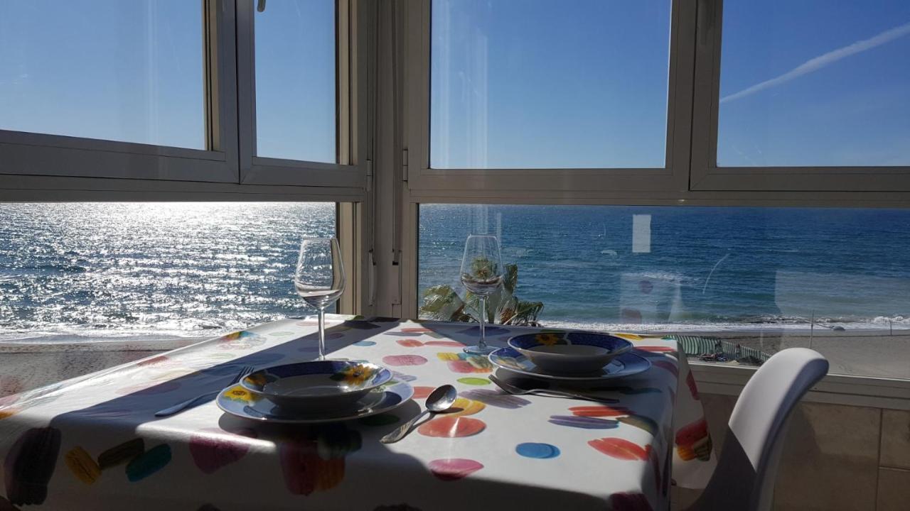 Beachfront 82 Торрокс Екстер'єр фото